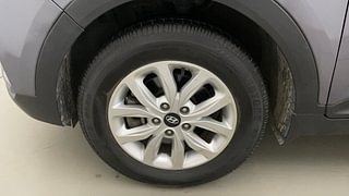 Used 2018 Hyundai Creta [2018-2020] 1.6 SX VTVT Petrol Manual tyres LEFT FRONT TYRE RIM VIEW