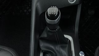 Used 2022 Nissan Magnite XV Premium Turbo Petrol Manual interior GEAR  KNOB VIEW
