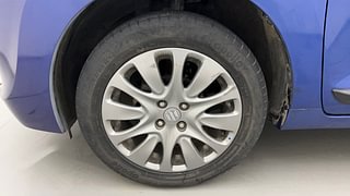 Used 2016 Maruti Suzuki Baleno [2015-2019] Zeta Petrol Petrol Manual tyres LEFT FRONT TYRE RIM VIEW