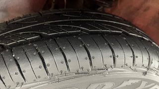 Used 2019 Maruti Suzuki Alto 800 Lxi (O) Petrol Manual tyres LEFT FRONT TYRE TREAD VIEW