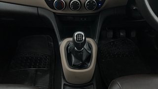 Used 2014 Hyundai Grand i10 [2013-2017] Sportz 1.2 Kappa VTVT Petrol Manual interior GEAR  KNOB VIEW