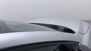 Used 2018 Renault Kwid [2015-2019] RXT Petrol Manual dents MINOR DENT