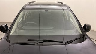 Used 2022 Mahindra XUV700 AX 5 Petrol AT 5 STR Petrol Automatic exterior FRONT WINDSHIELD VIEW