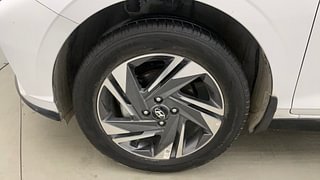Used 2023 Hyundai New i20 Asta (O) 1.0 Turbo DCT Petrol Automatic tyres LEFT FRONT TYRE RIM VIEW