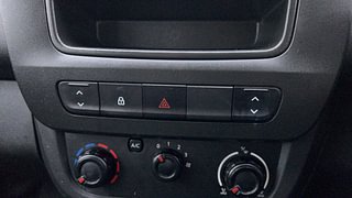 Used 2020 Renault Kwid RXL Petrol Manual top_features Power windows