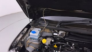 Used 2020 Renault Kwid RXL Petrol Manual engine ENGINE RIGHT SIDE HINGE & APRON VIEW