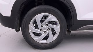 Used 2020 Hyundai Creta EX Petrol Petrol Manual tyres RIGHT REAR TYRE RIM VIEW