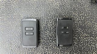 Used 2022 Renault Kiger RXZ Turbo CVT Petrol Automatic extra CAR KEY VIEW