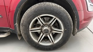 Used 2019 Mahindra XUV500 [2018-2021] W7 Diesel Manual tyres RIGHT FRONT TYRE RIM VIEW