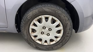 Used 2011 Hyundai i20 [2010-2012] Magna 1.4 CRDI Diesel Manual tyres RIGHT FRONT TYRE RIM VIEW