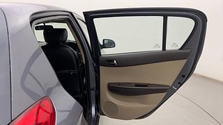 Used 2011 Hyundai i20 [2010-2012] Magna 1.4 CRDI Diesel Manual interior RIGHT REAR DOOR OPEN VIEW