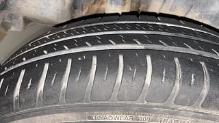 Used 2019 Maruti Suzuki Swift [2017-2021] VXi Petrol Manual tyres RIGHT REAR TYRE TREAD VIEW