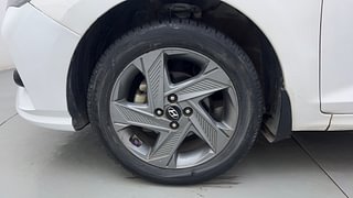 Used 2020 Hyundai Verna SX Petrol Petrol Manual tyres LEFT FRONT TYRE RIM VIEW