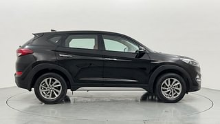 Used 2018 Hyundai Tucson [2016-2020] 2WD MT Petrol Petrol Manual exterior RIGHT SIDE VIEW