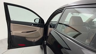 Used 2018 Hyundai Tucson [2016-2020] 2WD MT Petrol Petrol Manual interior LEFT FRONT DOOR OPEN VIEW