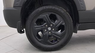 Used 2022 Maruti Suzuki Brezza ZXI Petrol Manual tyres RIGHT REAR TYRE RIM VIEW