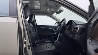 Used 2022 Maruti Suzuki Brezza ZXI Petrol Manual interior RIGHT SIDE FRONT DOOR CABIN VIEW