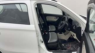 Used 2019 Maruti Suzuki Alto 800 [2019-2022] LXI Petrol Manual interior RIGHT SIDE FRONT DOOR CABIN VIEW