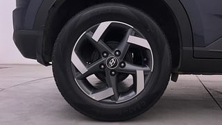 Used 2019 Hyundai Venue [2019-2022] SX 1.0  Turbo Petrol Manual tyres RIGHT REAR TYRE RIM VIEW