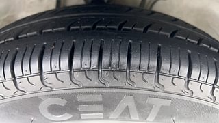 Used 2019 Maruti Suzuki Alto 800 [2019-2022] LXI Petrol Manual tyres RIGHT FRONT TYRE TREAD VIEW