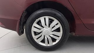 Used 2014 Honda City [2014-2017] SV Petrol Manual tyres RIGHT REAR TYRE RIM VIEW