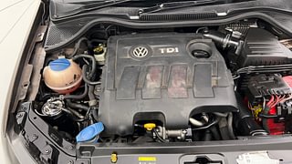 Used 2015 Volkswagen Vento [2015-2019] Highline Diesel Diesel Manual engine ENGINE RIGHT SIDE VIEW