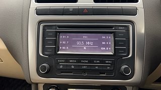 Used 2015 Volkswagen Vento [2015-2019] Highline Diesel Diesel Manual top_features Integrated (in-dash) music system