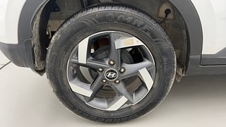 Used 2020 Hyundai Venue [2019-2022] SX 1.0  Turbo Petrol Manual tyres RIGHT REAR TYRE RIM VIEW