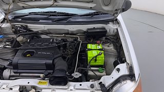 Used 2012 Maruti Suzuki Alto K10 [2010-2014] VXi Petrol Manual engine ENGINE LEFT SIDE HINGE & APRON VIEW