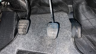 Used 2021 Tata Altroz XT 1.2 Petrol Manual interior PEDALS VIEW