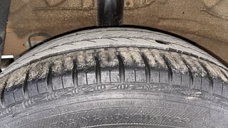 Used 2017 Hyundai Grand i10 [2017-2020] Sportz 1.2 Kappa VTVT Petrol Manual tyres RIGHT REAR TYRE TREAD VIEW