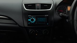 Used 2014 Maruti Suzuki Swift [2011-2017] VXi Petrol Manual interior MUSIC SYSTEM & AC CONTROL VIEW