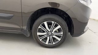 Used 2022 Honda Amaze 1.2 VX i-VTEC Petrol Manual tyres RIGHT FRONT TYRE RIM VIEW