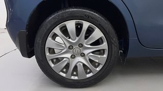 Used 2016 Maruti Suzuki Baleno [2015-2019] Zeta AT Petrol Petrol Automatic tyres RIGHT REAR TYRE RIM VIEW