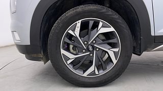 Used 2022 Hyundai Creta SX (O) AT Diesel Diesel Automatic tyres LEFT FRONT TYRE RIM VIEW