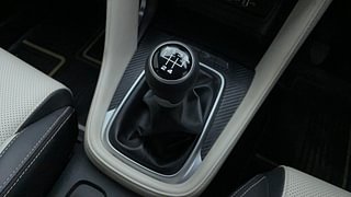 Used 2022 MG Motors Astor Sharp EX 1.5 MT Petrol Manual interior GEAR  KNOB VIEW