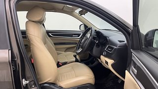 Used 2022 Honda Amaze 1.2 VX i-VTEC Petrol Manual interior RIGHT SIDE FRONT DOOR CABIN VIEW