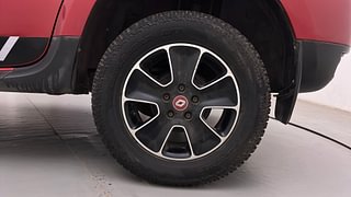 Used 2018 Renault Duster [2017-2020] RXS CVT Petrol Petrol Automatic tyres LEFT REAR TYRE RIM VIEW