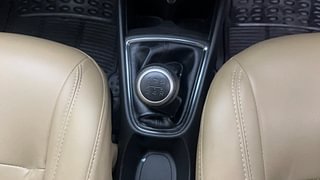 Used 2022 Honda Amaze 1.2 VX i-VTEC Petrol Manual interior GEAR  KNOB VIEW