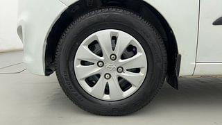 Used 2011 Hyundai i10 [2010-2016] Magna 1.2 Petrol Petrol Manual tyres LEFT FRONT TYRE RIM VIEW