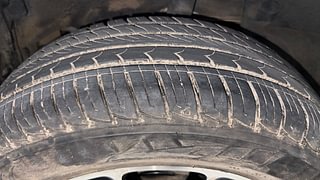 Used 2017 Renault Duster [2017-2020] RXS CVT Petrol Petrol Automatic tyres LEFT REAR TYRE TREAD VIEW
