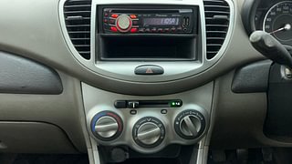 Used 2011 Hyundai i10 [2010-2016] Magna 1.2 Petrol Petrol Manual interior MUSIC SYSTEM & AC CONTROL VIEW