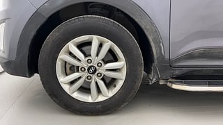 Used 2017 Hyundai Creta [2015-2018] 1.6 SX Diesel Manual tyres LEFT FRONT TYRE RIM VIEW