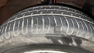 Used 2017 Maruti Suzuki Ciaz [2014-2017] VXi+ Petrol Manual tyres RIGHT FRONT TYRE TREAD VIEW