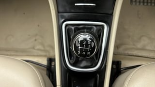 Used 2017 Maruti Suzuki Ciaz [2014-2017] VXi+ Petrol Manual interior GEAR  KNOB VIEW