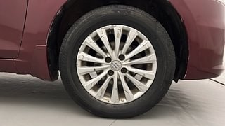 Used 2017 Maruti Suzuki Ciaz [2014-2017] VXi+ Petrol Manual tyres RIGHT FRONT TYRE RIM VIEW