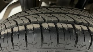 Used 2017 Maruti Suzuki Alto 800 [2016-2019] Lxi Petrol Manual tyres RIGHT REAR TYRE TREAD VIEW