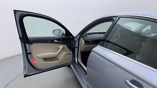 Used 2017 Audi A6 [2015-2019] 35 TDI S LINE Matrix Diesel Automatic interior LEFT FRONT DOOR OPEN VIEW