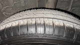 Used 2022 Renault Triber RXT Petrol Manual tyres LEFT REAR TYRE TREAD VIEW