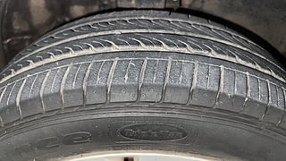 Used 2015 volkswagen Vento 1.5L Highline Diesel AT Diesel Automatic tyres RIGHT FRONT TYRE TREAD VIEW